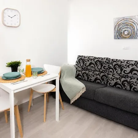 Mara 1 Playa Del Burrero Junto Al Mar Wifi Gratis By Canarias Prime Homes Apartment Ingenio
