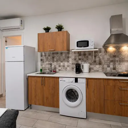Apartment Mara 1 Playa Del Burrero Junto Al Mar Wifi Gratis By Canarias Prime Homes